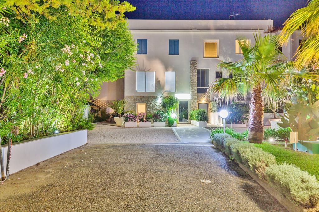 Abitare In Vacanza La Caletta Exteriör bild